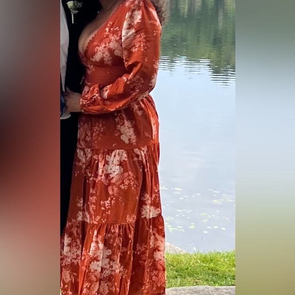 Lulus Orange Floral Print Tiered Midi Dress - Picture 3 of 3